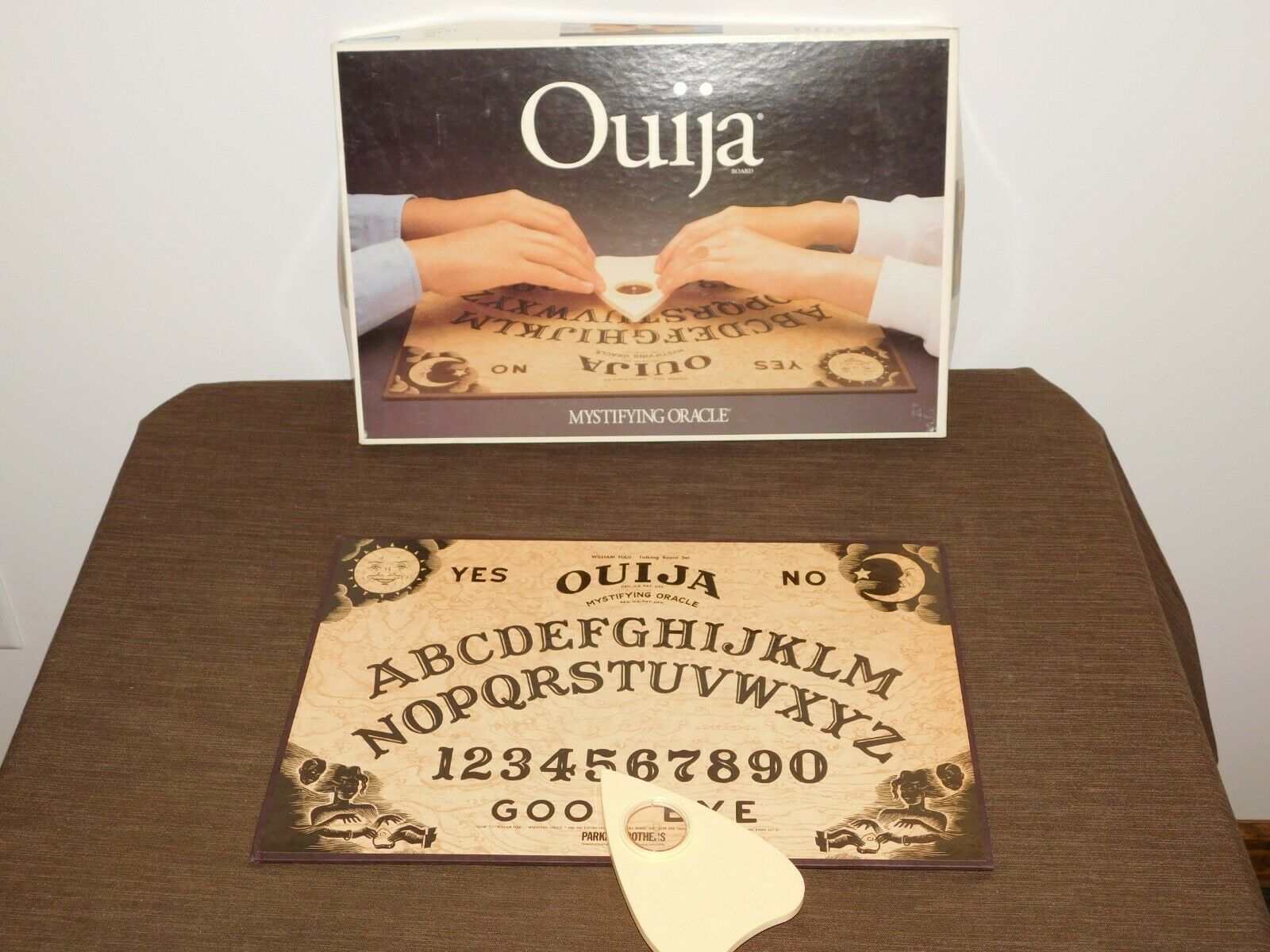 Vintage Ghost Spirits Witchcraft Game 1992 Fuld Ouija Mystifying Oracle